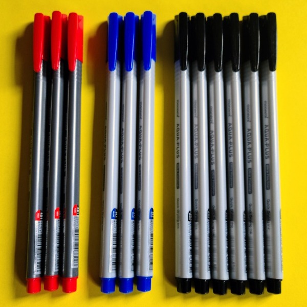 아쿠아플러스 흑색6개+청색3개+적색3개 볼펜